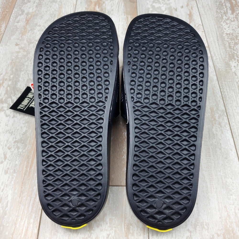 Vans Wade Goodall La Costa Slide Ons - Picture 8 of 10